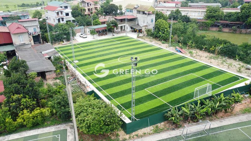 thi công sân bóng cỏ nhân tạo tại Bắc Ninh