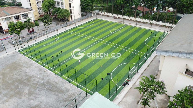 thi công sân bóng cỏ nhân tạo tại Tây Mỗ - Hà Nội