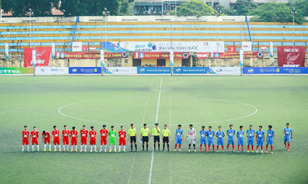 mau-san-bong-co-nhan-tao-dep-nhat-ha-noi