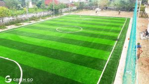 Diện tích sân bóng đá cỏ nhân tạo ở Việt Nam