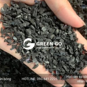 Hạt cao su sân bóng cỏ nhân tạo